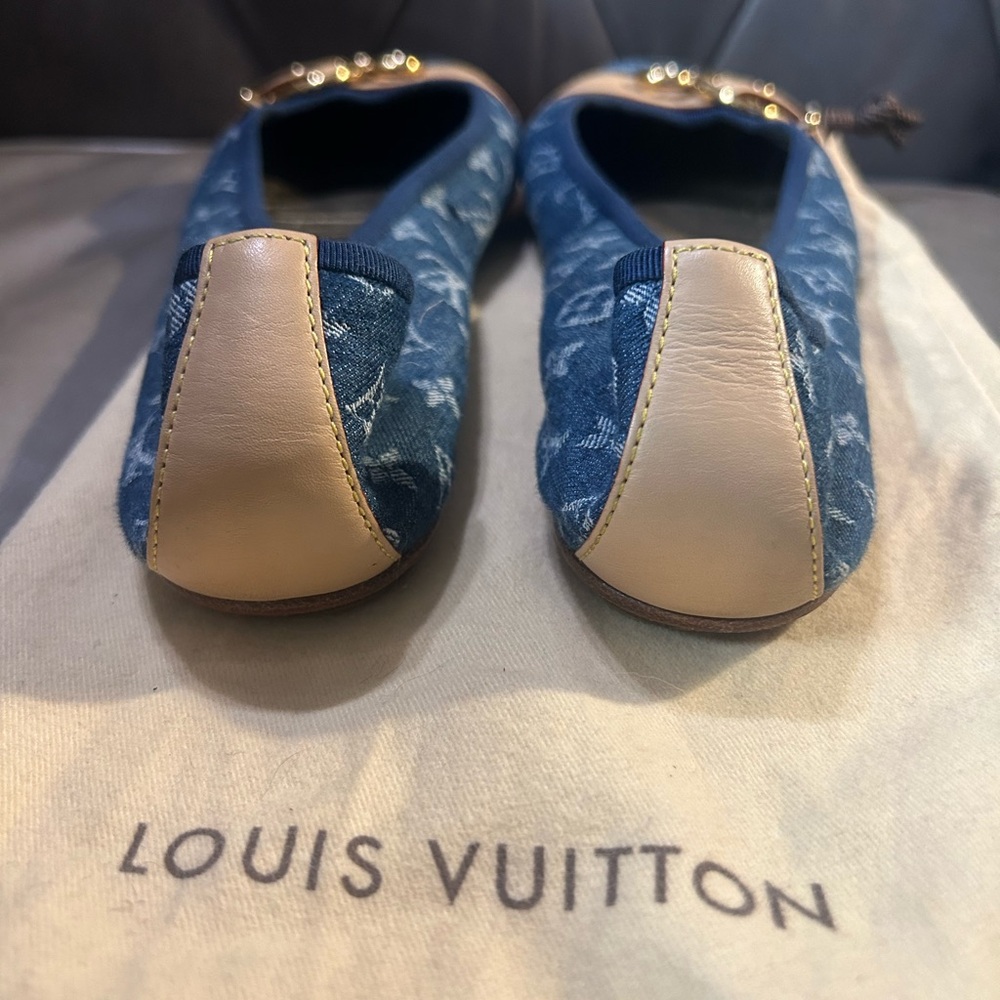 Louis Vuitton Blue Monogram Denim Ballet Flats with Beige Leather Buckle - Picture 5 of 14